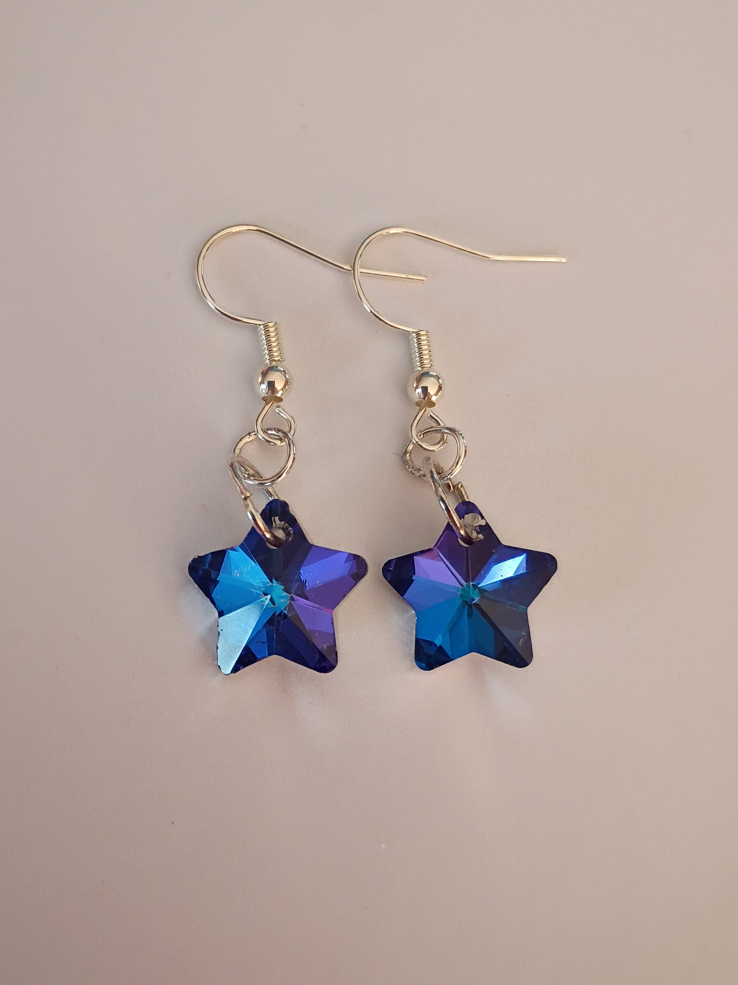 Shiny Star earrings: Cool Toned